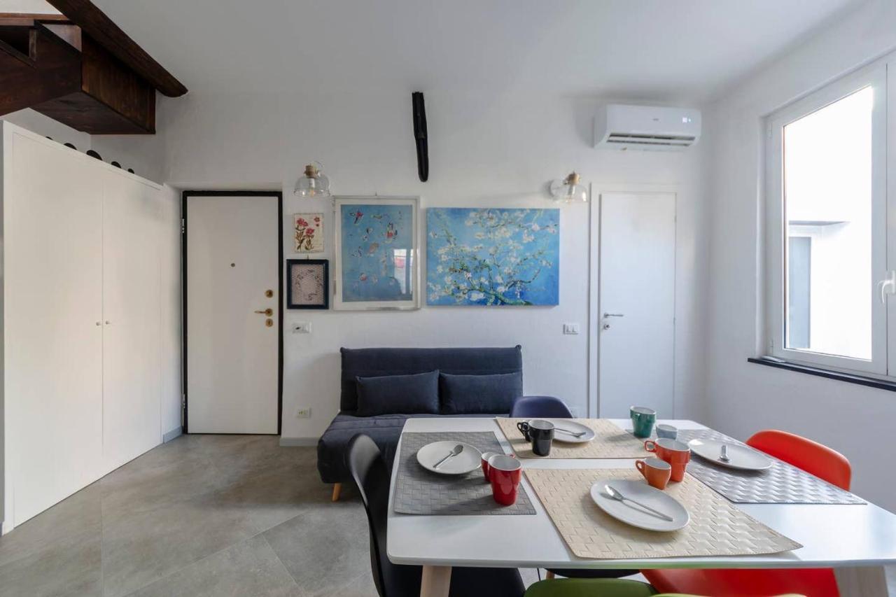 Castelli'S Apartments Campo 16 Genoa Exterior photo